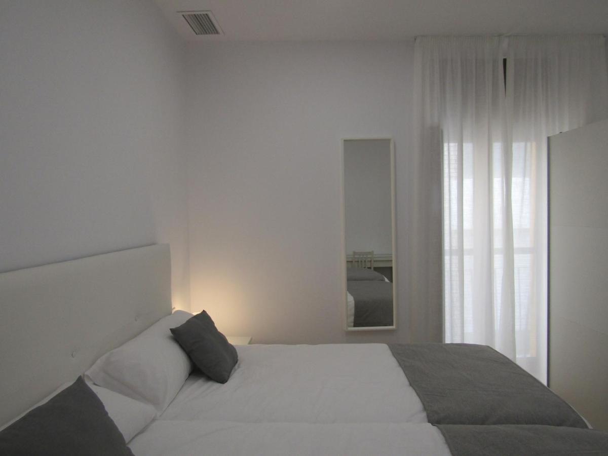 Apartamentos Santa Maria 15 Jerez de la Frontera Zewnętrze zdjęcie