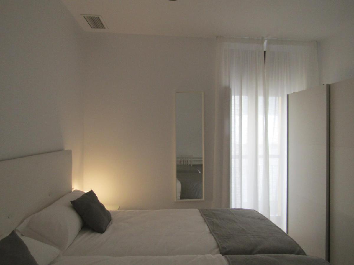Apartamentos Santa Maria 15 Jerez de la Frontera Zewnętrze zdjęcie
